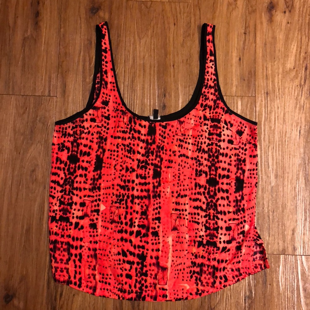 Hurley tank- medium